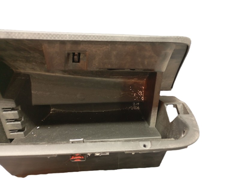 Recambio de guantera para seat altea xl (5p5) reference ecomotive referencia OEM IAM 5P1857095D 5P1857103 