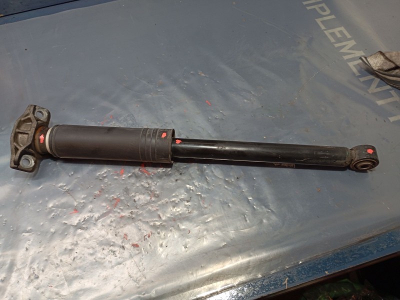 Recambio de amortiguador trasero izquierdo para opel astra j (p10) 1.7 cdti (68) referencia OEM IAM   