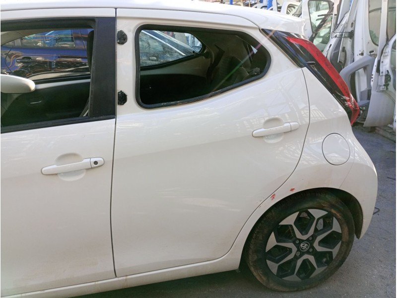 Recambio de puerta trasera izquierda para toyota aygo (_b4_) 1.0 (kgb40) referencia OEM IAM   