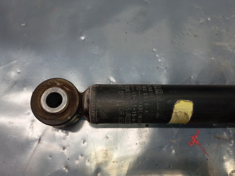 Recambio de amortiguador trasero derecho para dacia sandero ii tce 90 (b8m1, b8ma) referencia OEM IAM   