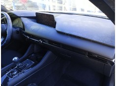 Recambio de salpicadero para mazda 3 hatchback (bp) 2.0 skyactiv-g (bp5h, bp6h) referencia OEM IAM   