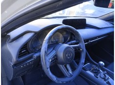 Recambio de salpicadero para mazda 3 hatchback (bp) 2.0 skyactiv-g (bp5h, bp6h) referencia OEM IAM    2