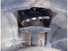 Recambio de amortiguador delantero izquierdo para dacia sandero ii 1.5 dci referencia OEM IAM   