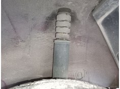 Recambio de amortiguador trasero izquierdo para dacia sandero ii 1.5 dci referencia OEM IAM   