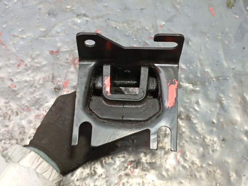 Recambio de soporte motor izquierdo para dacia sandero ii tce 90 (b8m1, b8ma) referencia OEM IAM   