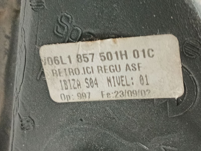 Recambio de retrovisor izquierdo para seat ibiza iii (6l1) 1.9 sdi referencia OEM IAM 6L1857507T9B9 06L1857501H01C 