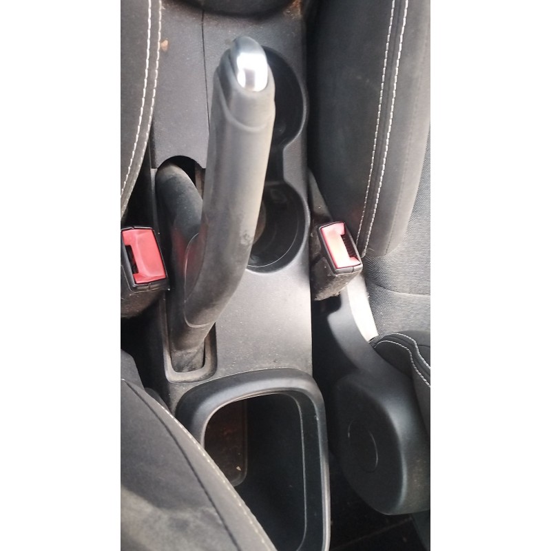 Recambio de enganche cinturon delantero derecho para fiat 500l (351_, 352_) 1.4 (199lyb1b) referencia OEM IAM   