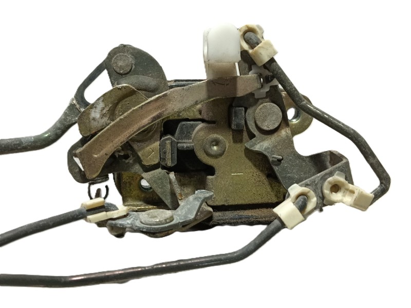 Recambio de cerradura puerta delantera izquierda para hyundai atos (mx) 1.0 i referencia OEM IAM 8132002010  