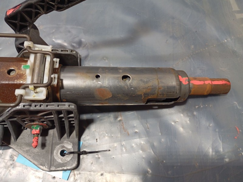 Recambio de columna direccion para opel insignia berlina cosmo referencia OEM IAM   