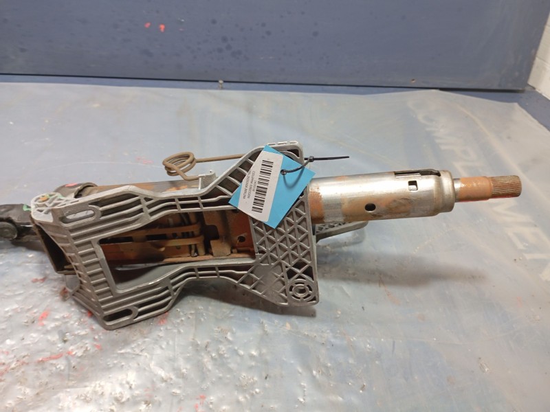 Recambio de columna direccion para opel insignia berlina cosmo referencia OEM IAM   