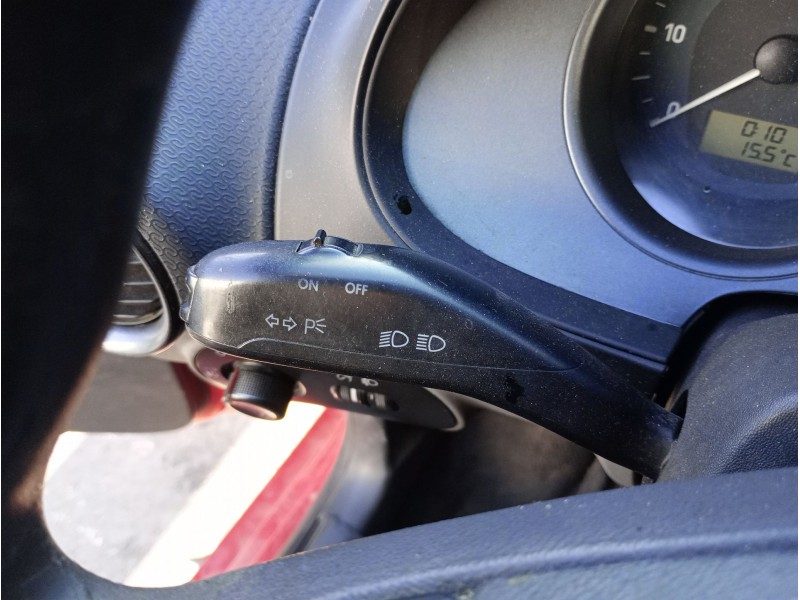 Recambio de mando intermitentes para seat ibiza iii (6l1) 1.4 tdi referencia OEM IAM   