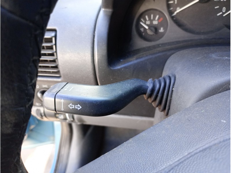 Recambio de mando intermitentes para opel combo tour 1.7 di 16v referencia OEM IAM   