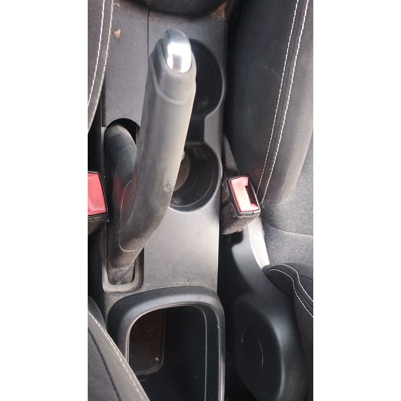 Recambio de enganche cinturon delantero izquierdo para fiat 500l (351_, 352_) 1.4 (199lyb1b) referencia OEM IAM   