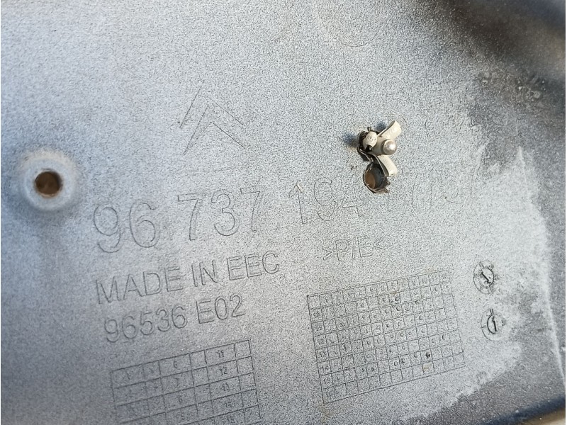 Recambio de paragolpes trasero para citroën ds5 1.6 bluehdi 120 referencia OEM IAM  9673719477 