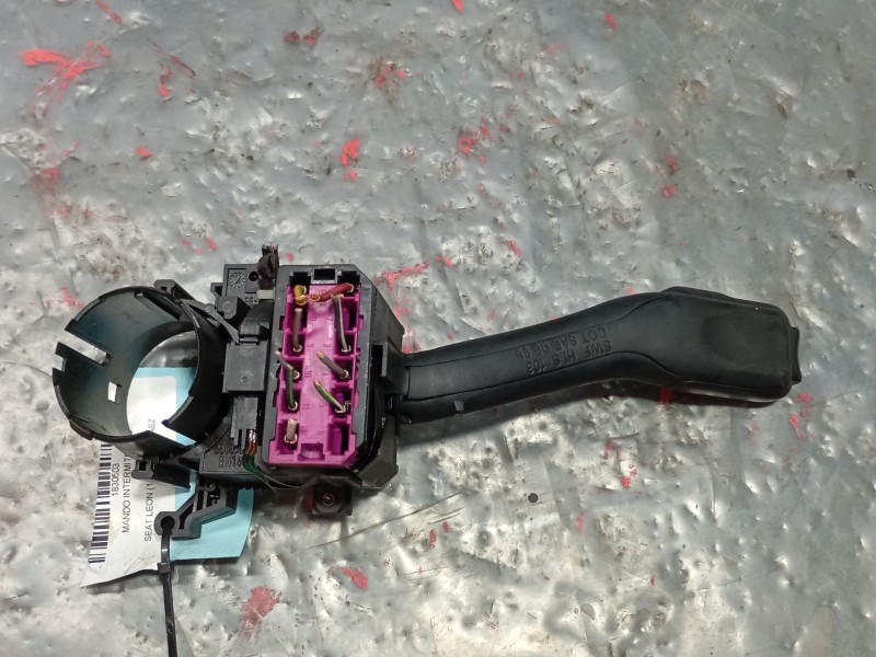 Recambio de mando intermitentes para seat leon (1m1) 1.9 tdi referencia OEM IAM   