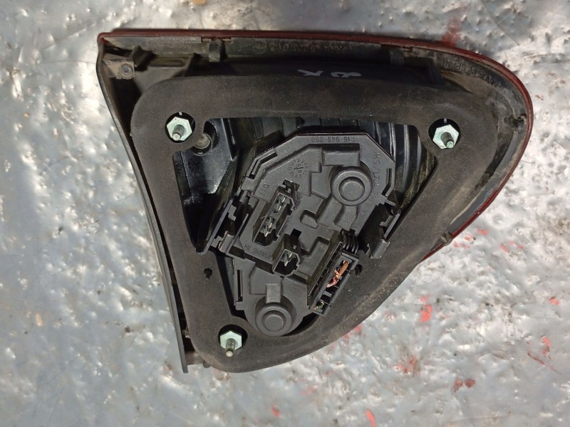 Recambio de piloto trasero derecho para seat leon (1m1) 1.9 tdi referencia OEM IAM   