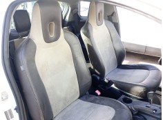 Recambio de asiento delantero derecho para toyota iq (_j1_) 1.0 (kgj10_) referencia OEM IAM   