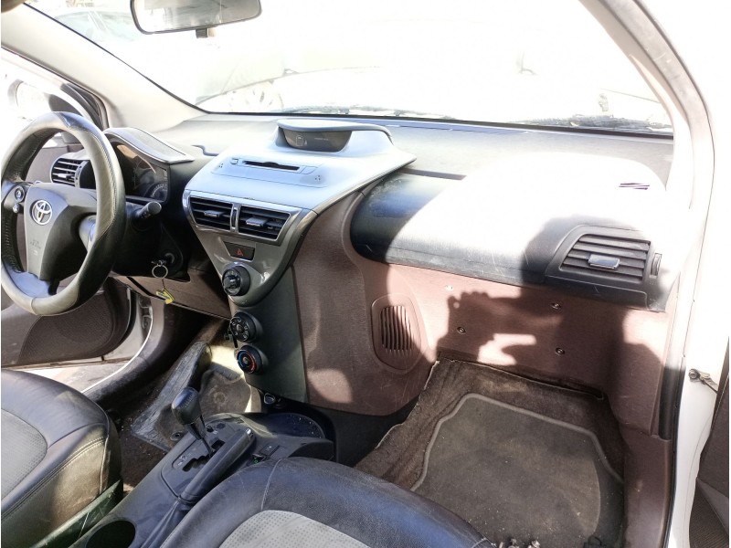 Recambio de salpicadero para toyota iq (_j1_) 1.0 (kgj10_) referencia OEM IAM   