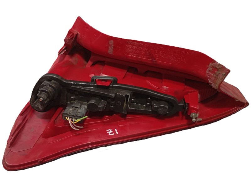 Recambio de piloto trasero izquierdo para citroën c4 berlina vtr plus referencia OEM IAM   