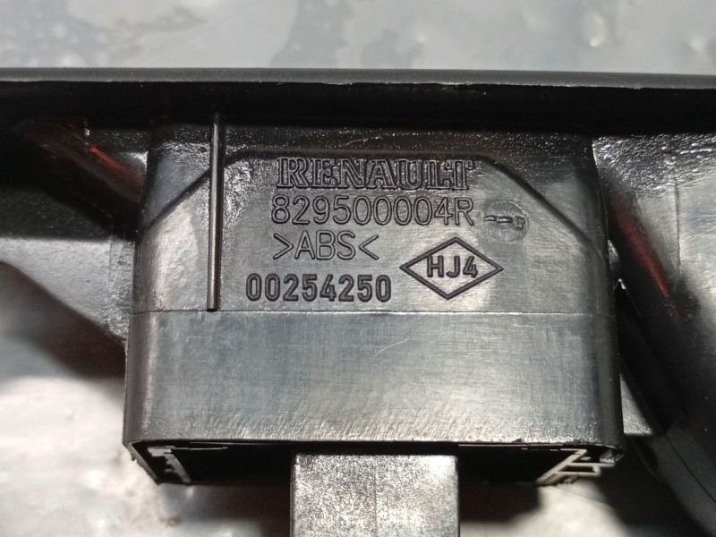 Recambio de mando elevalunas trasero derecho para renault scénic iii (jz0/1_) 1.5 dci (jz02, jz0r) referencia OEM IAM   