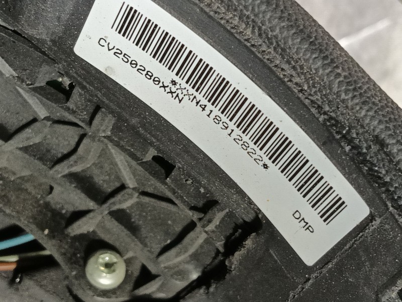 Recambio de volante para opel meriva cosmo referencia OEM IAM 93174114 CV250280XXN 