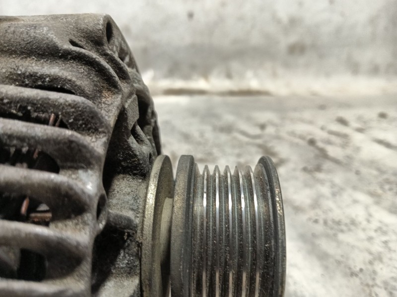 Recambio de alternador para seat inca (6k9) 1.9 d referencia OEM IAM 028903025GX  