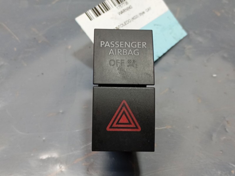 Recambio de warning para seat toledo (kg3) style referencia OEM IAM   