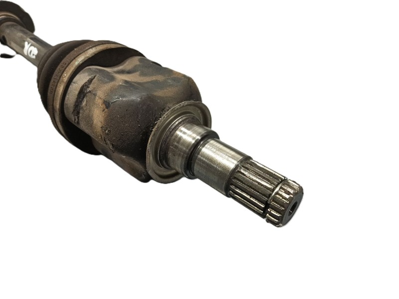 Recambio de transmision delantera derecha para toyota avensis sedán (_t25_) 1.8 (zzt251_) referencia OEM IAM 4341005340  