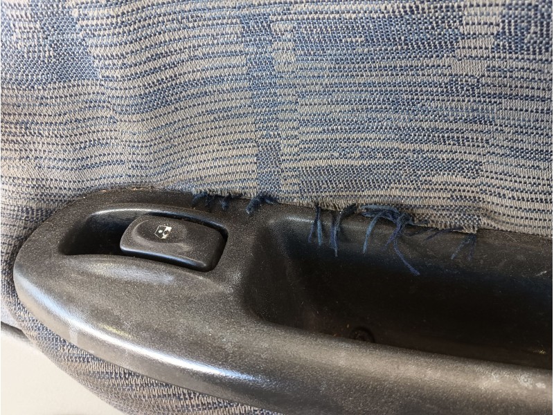 Recambio de puerta delantera derecha para renault scénic i monospace (ja0/1_, fa0_) 1.9 dci rx4 referencia OEM IAM COMPLETA  