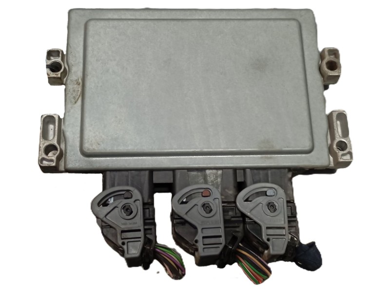 Recambio de centralita motor uce para dacia sandero 1.2 16v referencia OEM IAM   