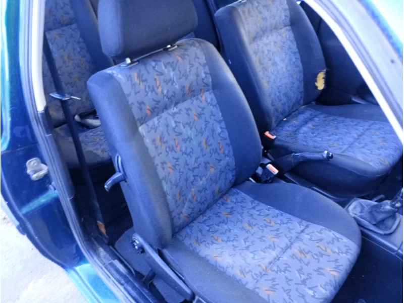 Recambio de asiento delantero derecho para volkswagen golf iii (1h1) 1.9 tdi referencia OEM IAM   