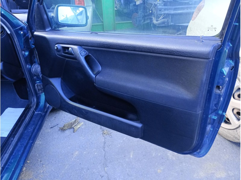 Recambio de guarnecido puerta delantera derecha para volkswagen golf iii (1h1) 1.9 tdi referencia OEM IAM   