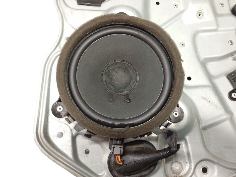 Recambio de elevalunas trasero derecho para volvo xc70 kinetic awd referencia OEM IAM 30661068  