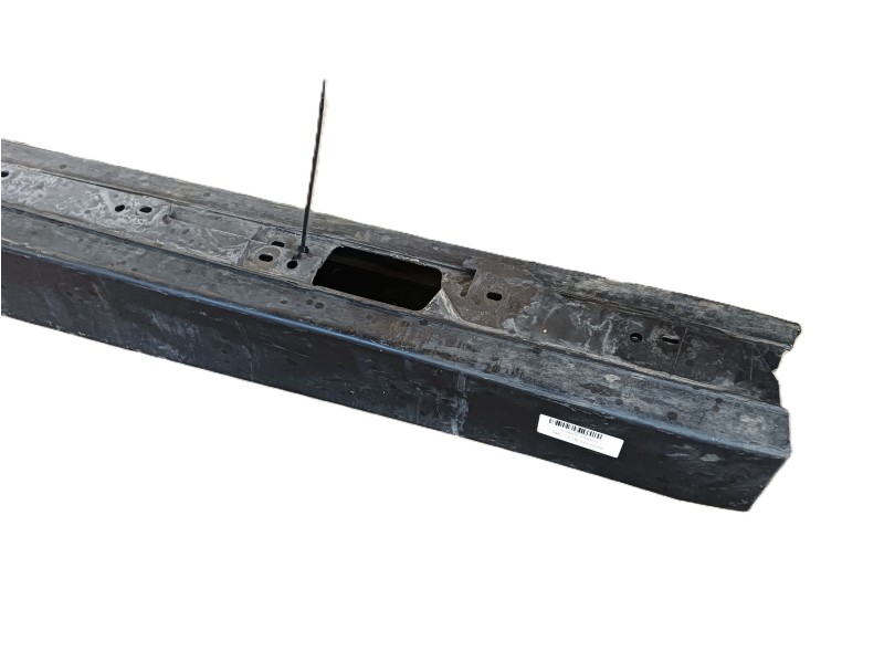 Recambio de estribos laterales para bmw 3 (f30, f80) 320 d referencia OEM IAM   