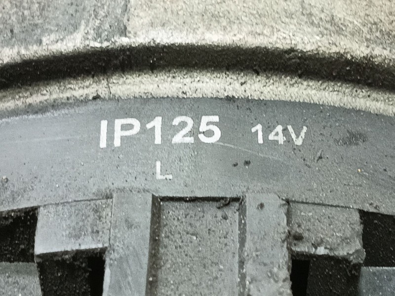 Recambio de alternador para peugeot 505 (551a) 2.5 turbo diesel referencia OEM IAM  IP125 