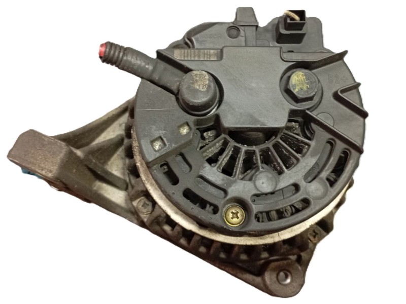 Recambio de alternador para volvo v40 familiar 1.8 16v referencia OEM IAM   