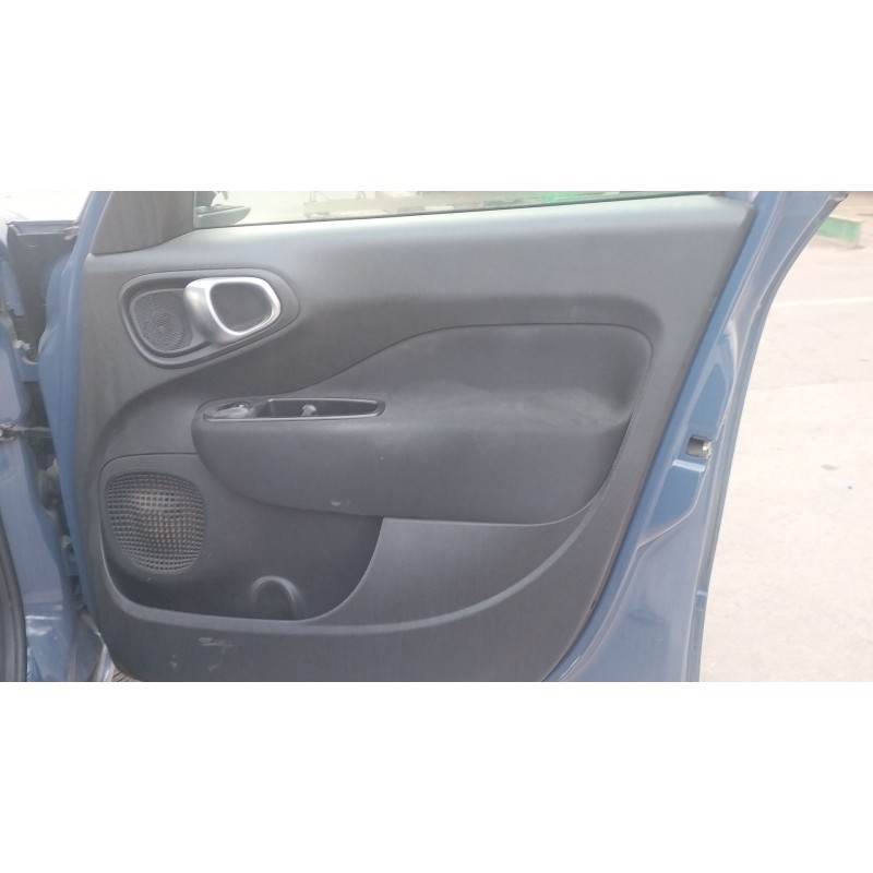 Recambio de guarnecido puerta delantera derecha para fiat 500l (351_, 352_) 1.4 (199lyb1b) referencia OEM IAM   