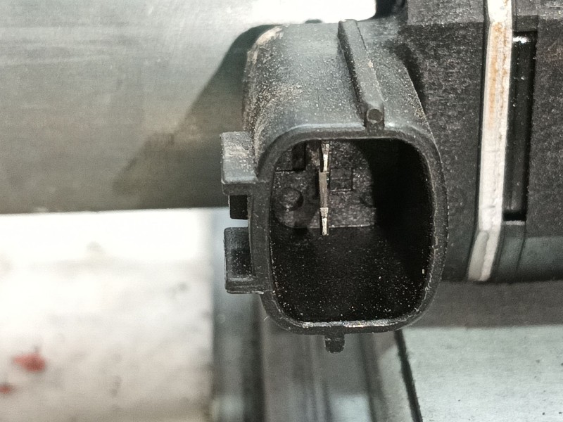 Recambio de elevalunas trasero izquierdo para renault captur i (j5_, h5_) 1.5 dci 90 referencia OEM IAM 827012973R  