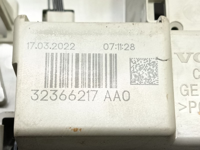 Recambio de luz interior para volvo xc40 (536) t3 referencia OEM IAM 32366217  