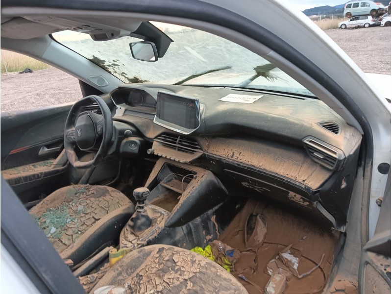 peugeot 2008 ii (ud_, us_, uy_, uj_, ur_, uc_) del año 2020