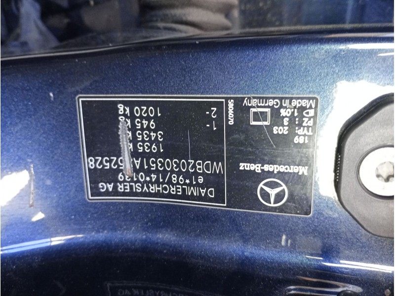 mercedes-benz clase c (w203) del año 2004