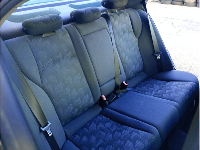 mercedes-benz clase c (w203) del año 2004