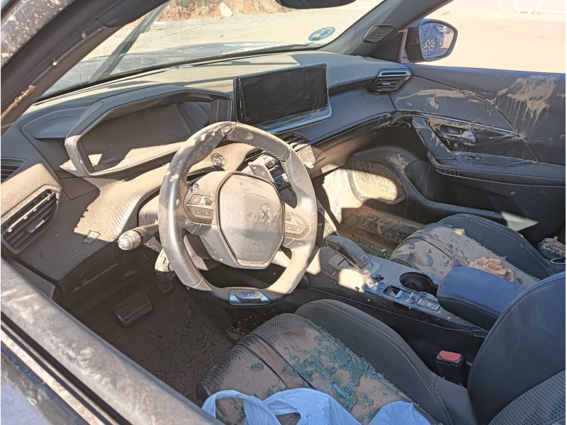 peugeot 2008 ii (ud_, us_, uy_, uj_, ur_, uc_) del año 2021