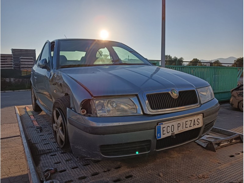 skoda octavia i (1u2) del año 2001