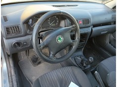 skoda octavia i (1u2) del año 2001 2