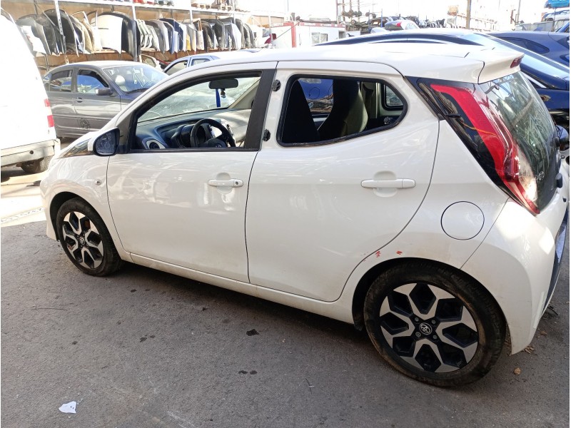 toyota aygo (_b4_) del año 2019
