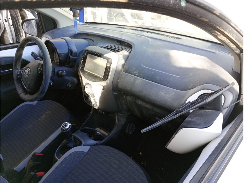 toyota aygo (_b4_) del año 2019