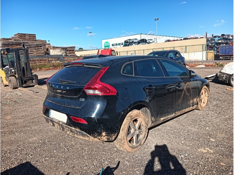 volvo v40 hatchback (525) del año 2017