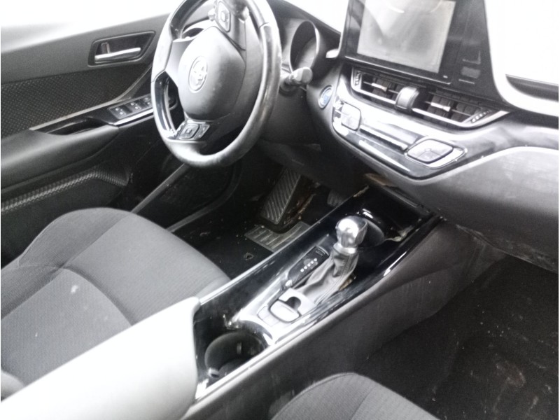 toyota c-hr (_x1_) del año 2019