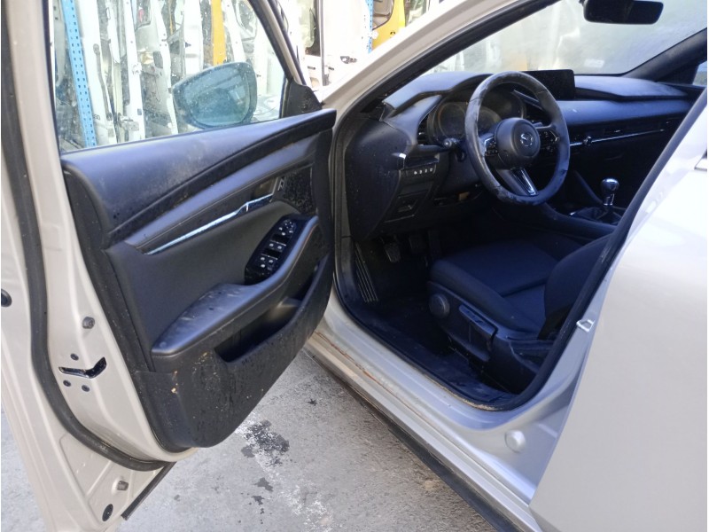 mazda 3 hatchback (bp) del año 2024